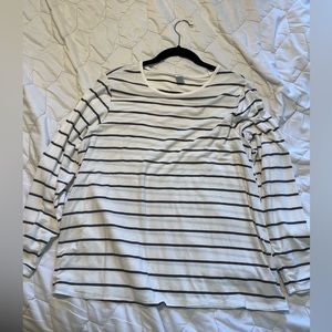 Old navy black striped long sleeve shirt